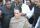 Sonia Gandhi Leads Opposition March to Rashtrapati Bhawan Against Land Bill